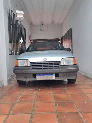 CHEVROLET KADETT 1.8 EFI GL 8V GASOLINA 2P MANUAL